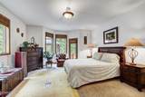 322 Davis Court - Photo 17