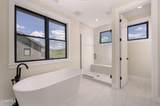 640 Buckhorn Drive - Photo 35