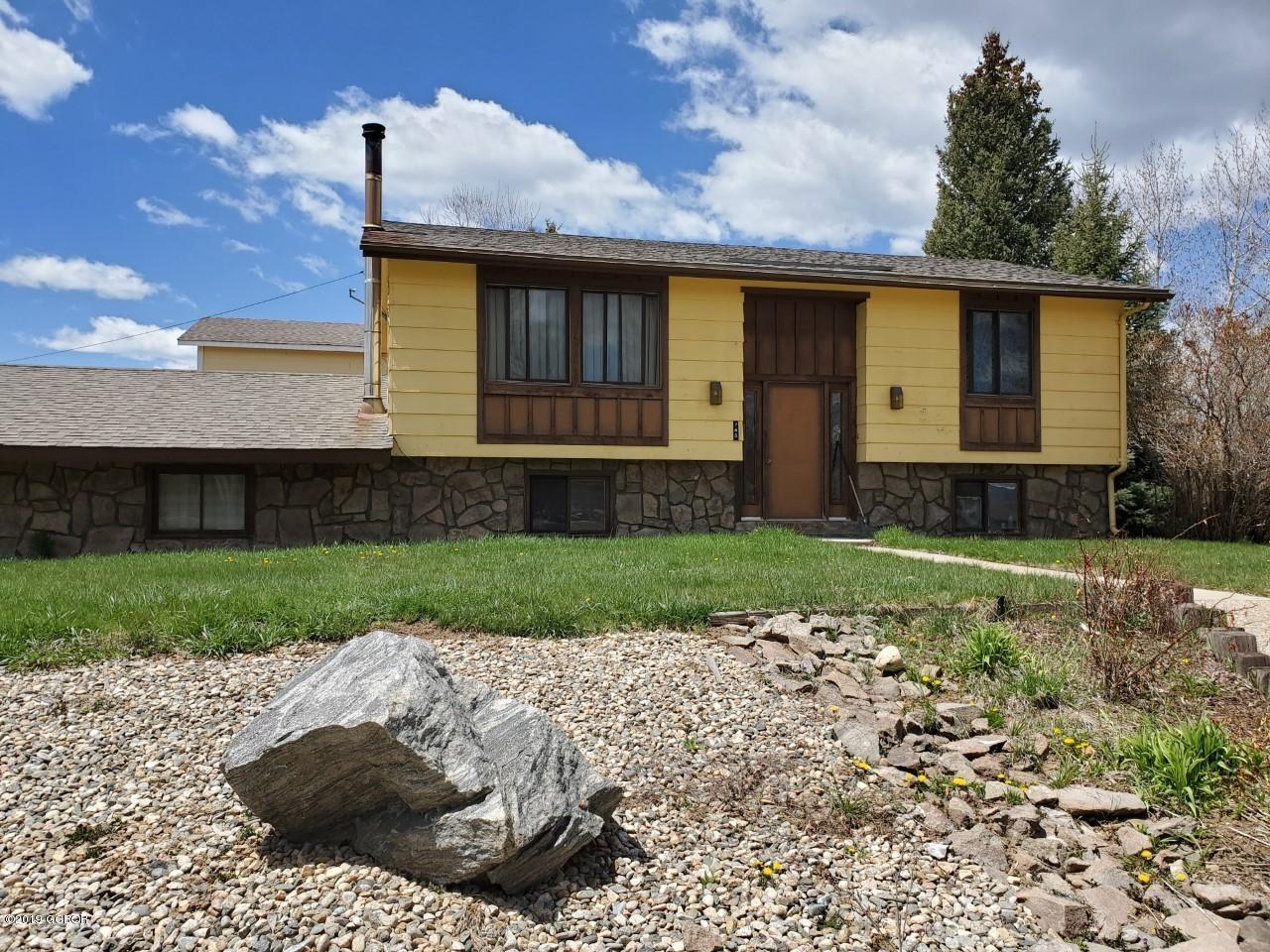 745 4th Street - Photo 1