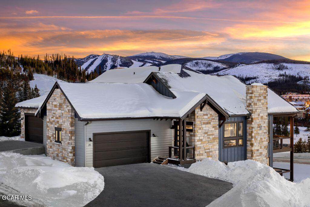 37 Promontory Point - Photo 1