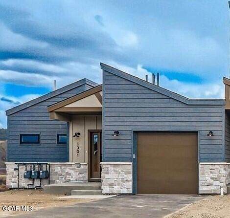 1301 James Drive - Photo 1