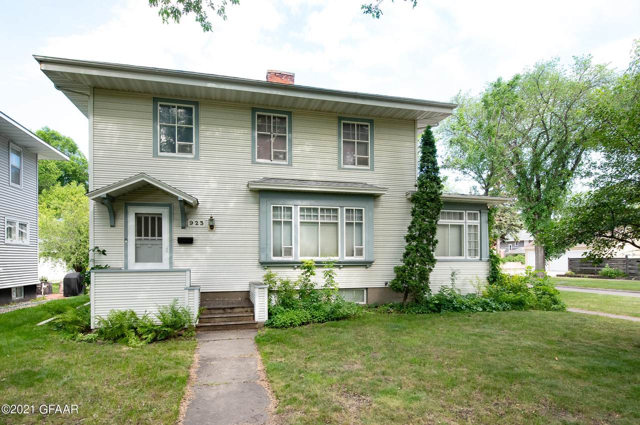 923 Belmont Rd - Photo 1