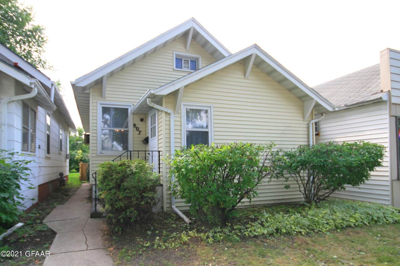 807 N 5Th Street - Photo 1