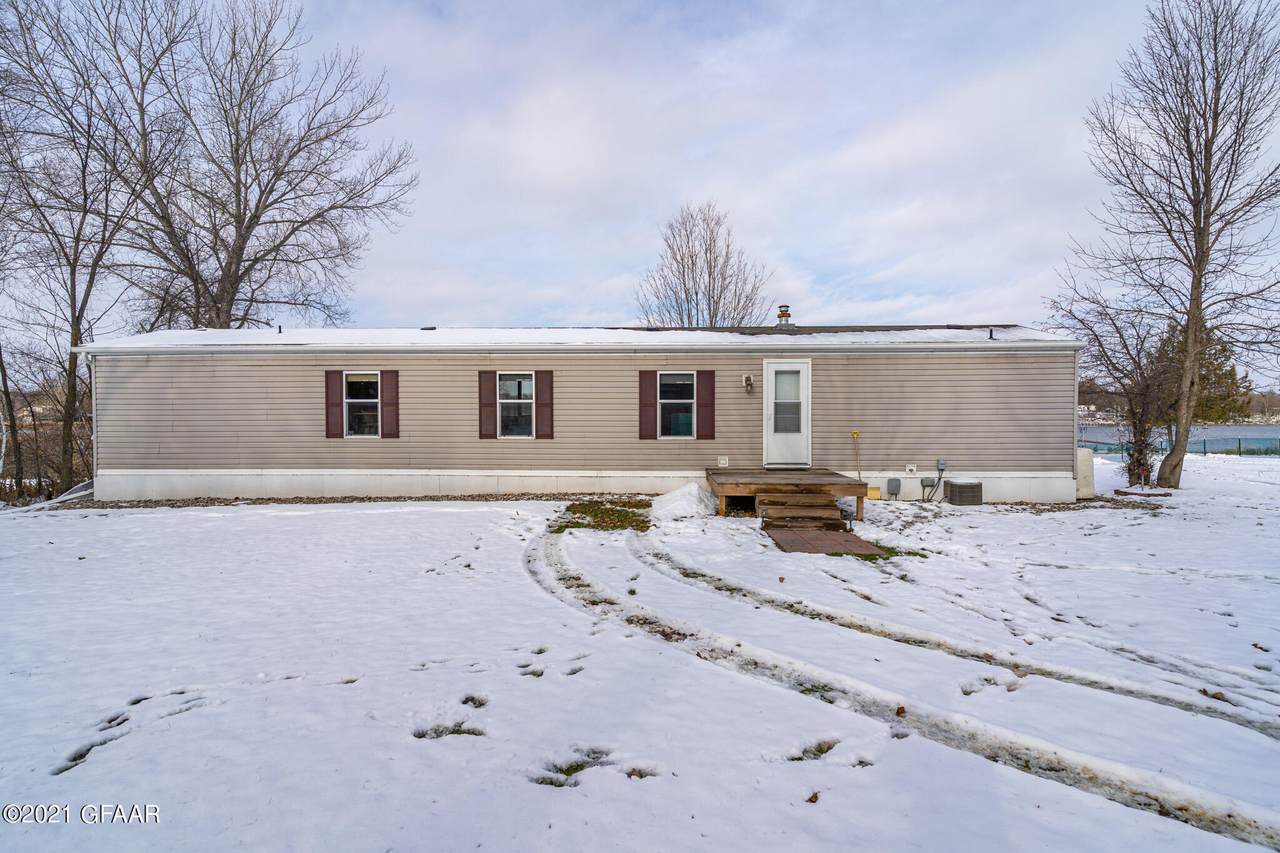 38529 E Union Drive - Photo 1