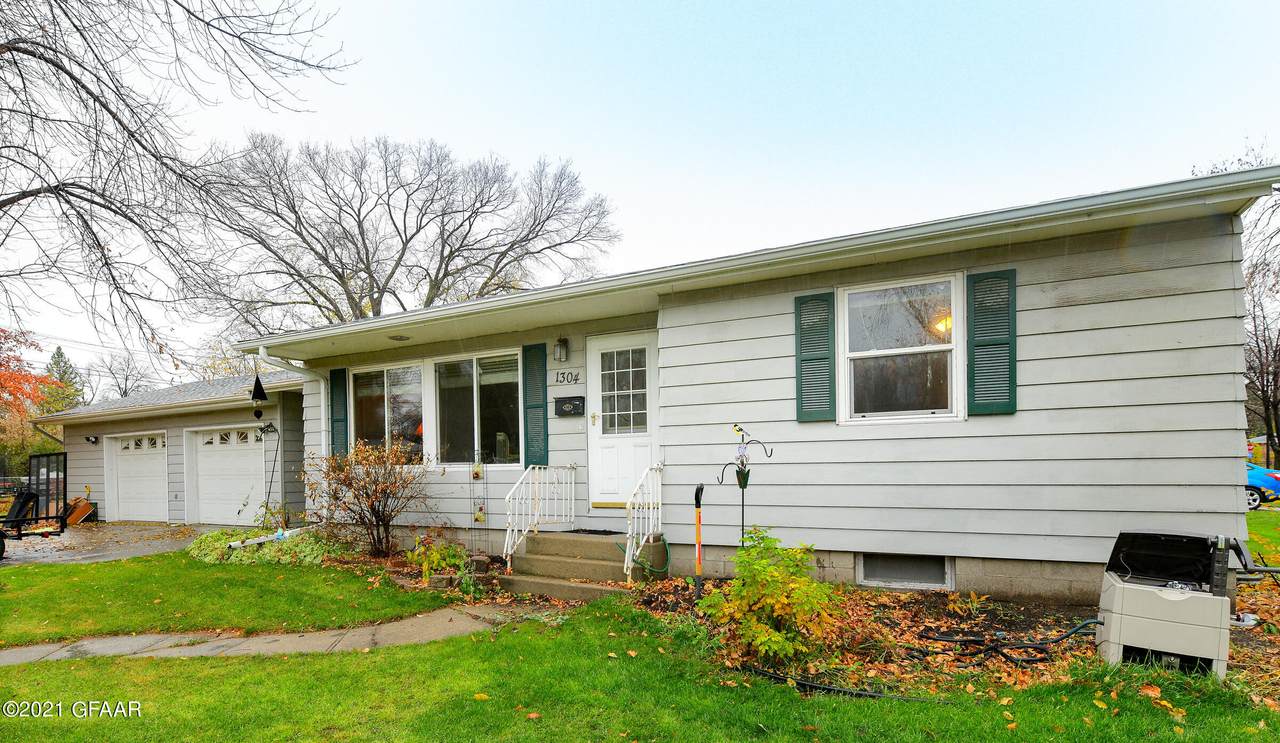 1304 16TH Street - Photo 1