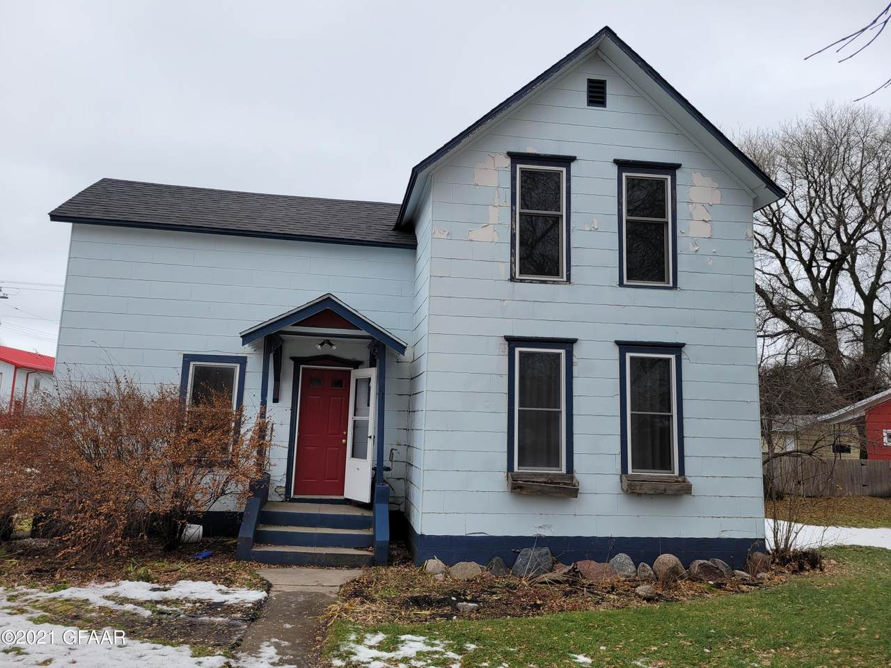 604 Briggs Avenue - Photo 1