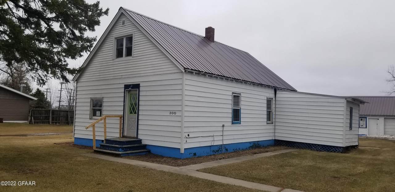 300 5TH Street - Photo 1