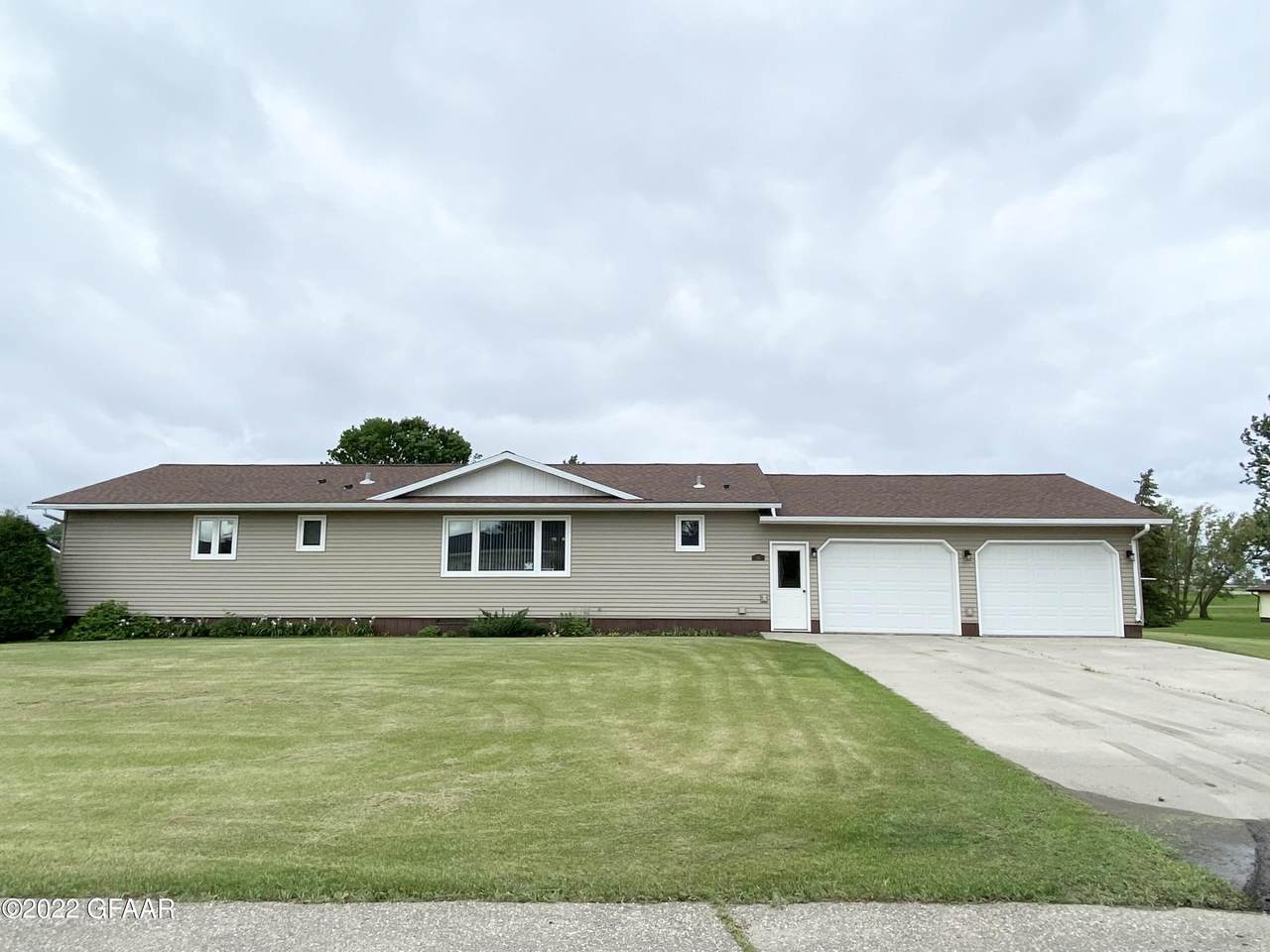 312 Ward Street - Photo 1