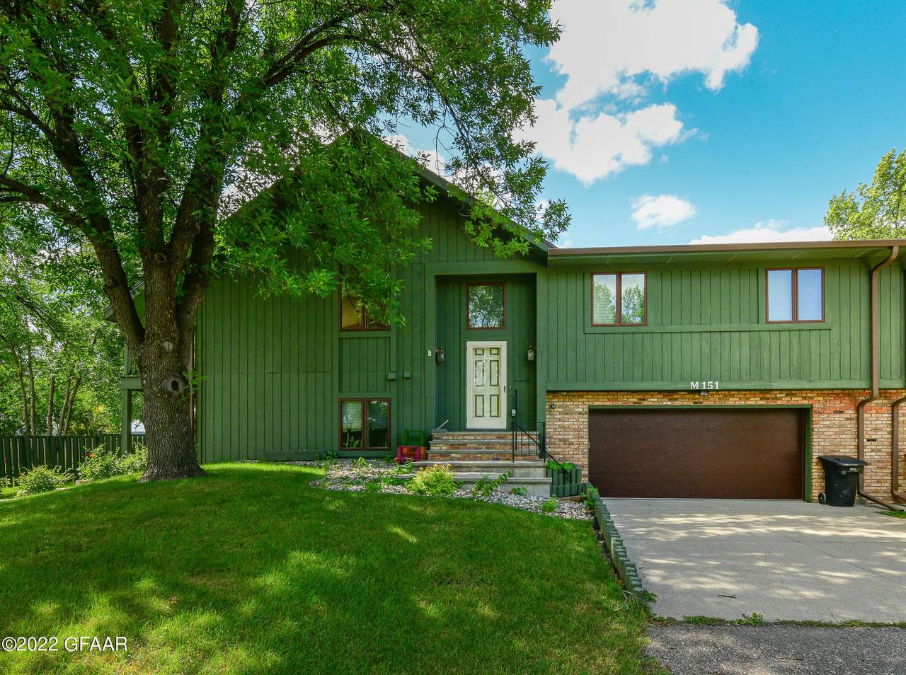 815 40TH Avenue - Photo 1