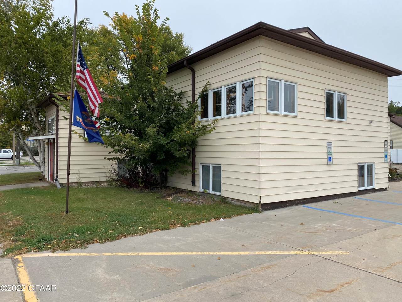 624 Washington Street - Photo 1