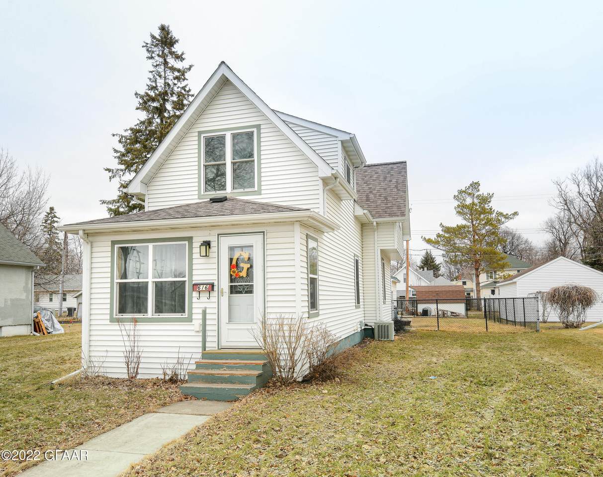 616 N 7Th Street - Photo 1