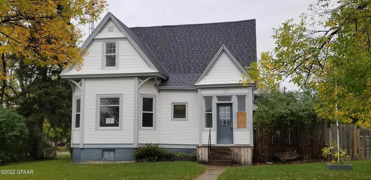 309 3RD Street - Photo 1
