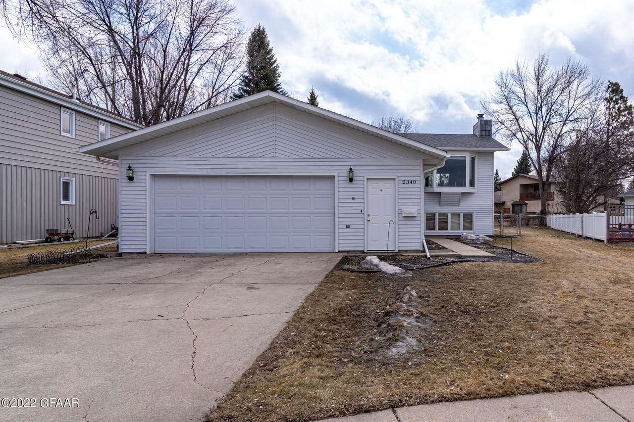 2340 W Springbrook Court - Photo 1
