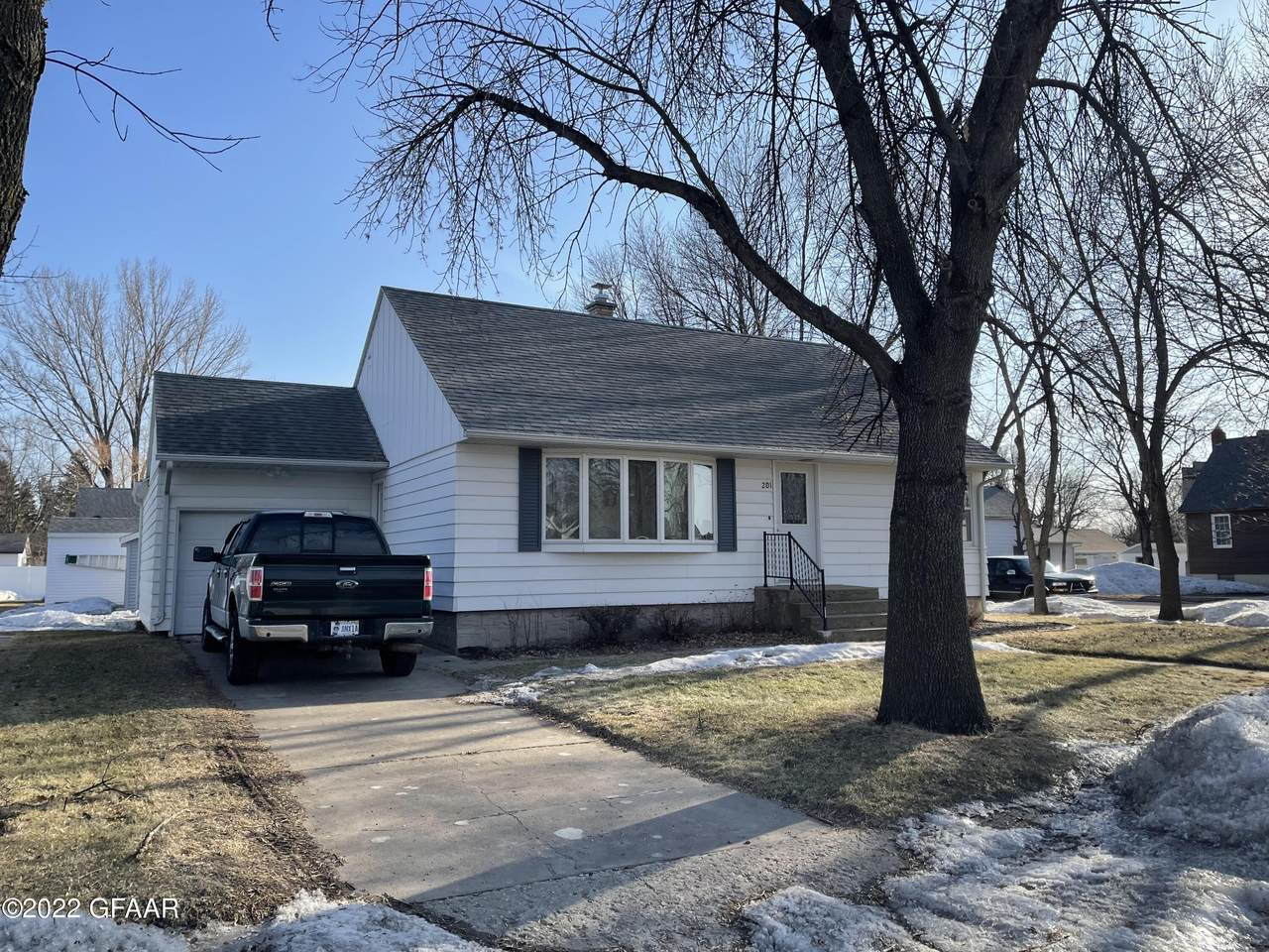 201 Main Street - Photo 1