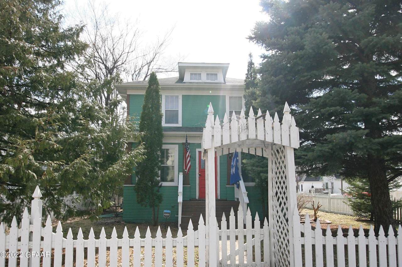 523 N 6Th Street - Photo 1