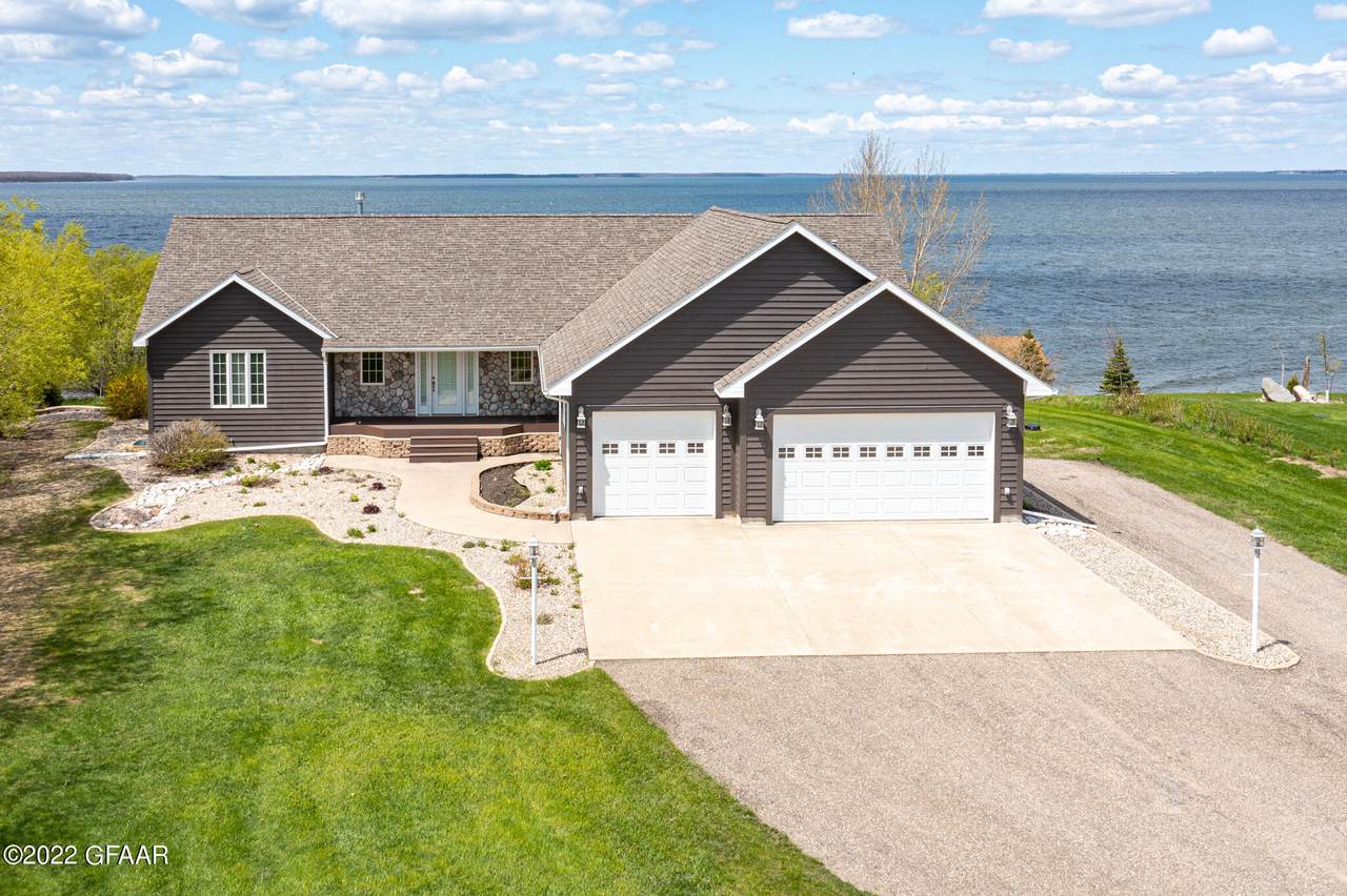 1323 Prairiewood Lane - Photo 1