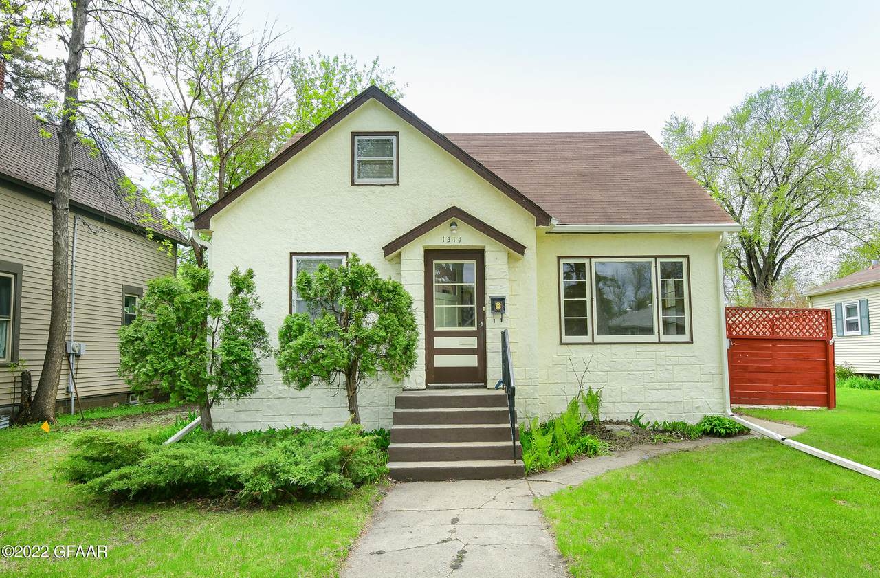 1317 5TH Avenue - Photo 1