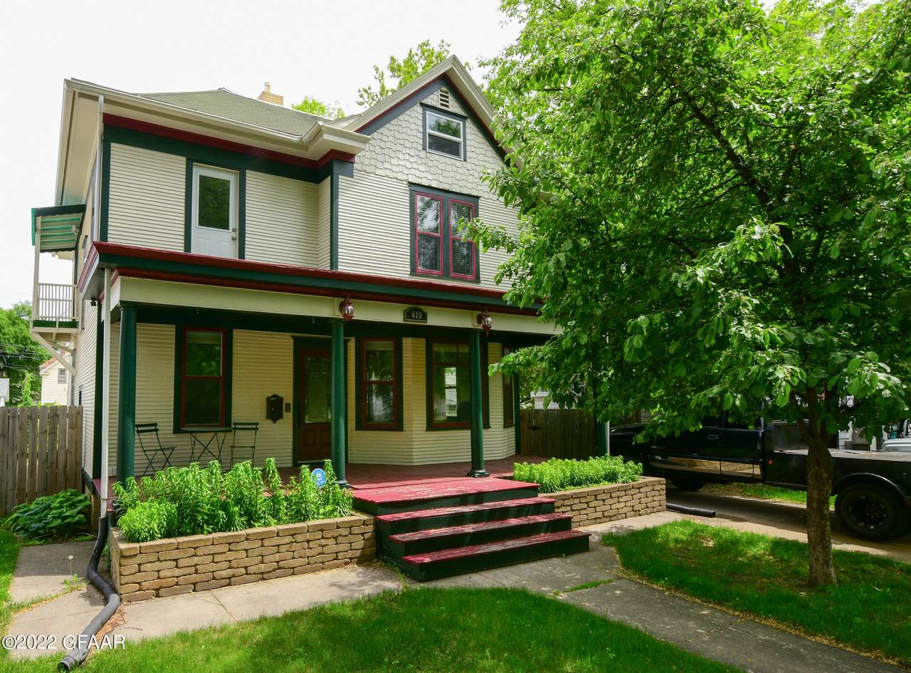 619 Walnut Street - Photo 1