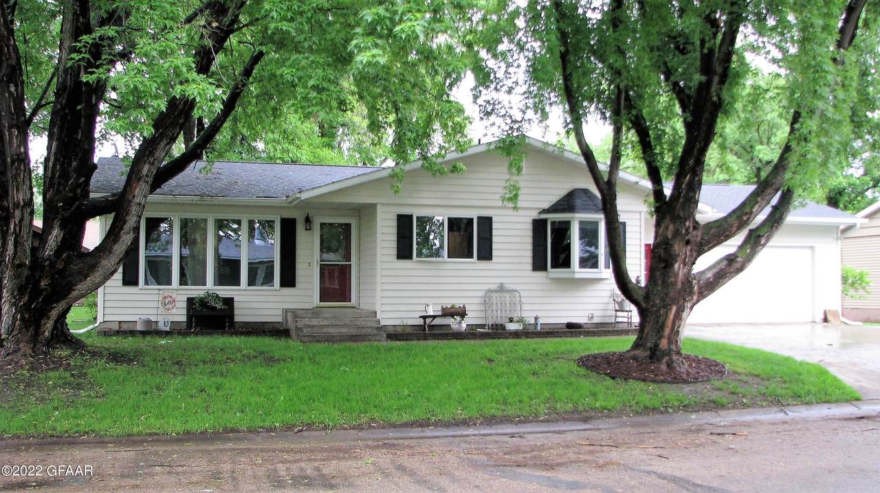 808 Grace Avenue - Photo 1