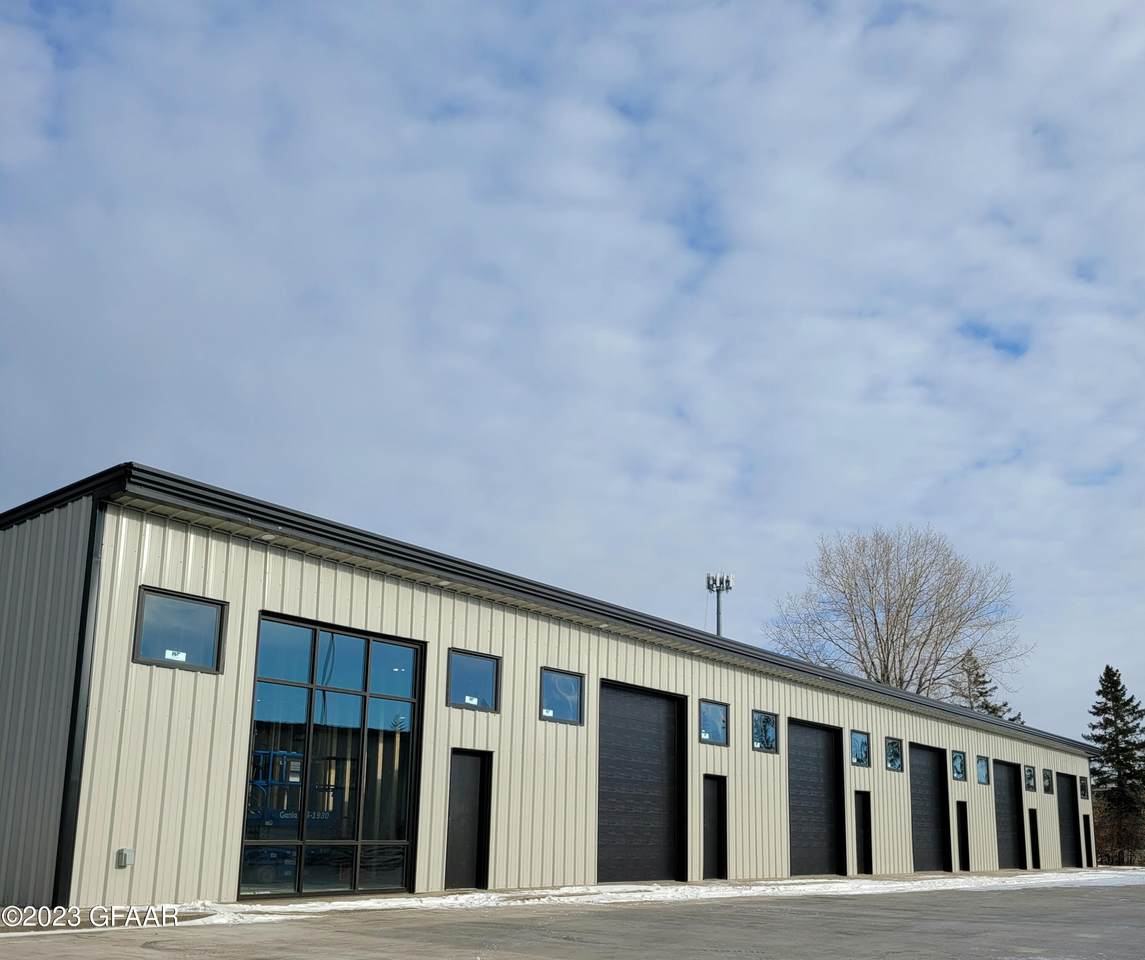 https://bt-photos.global.ssl.fastly.net/grandforks/1280_boomver_1_23-1718-2.jpg