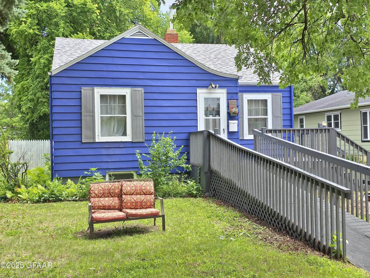 https://bt-photos.global.ssl.fastly.net/grandforks/1280_boomver_1_25-1029-2.jpg