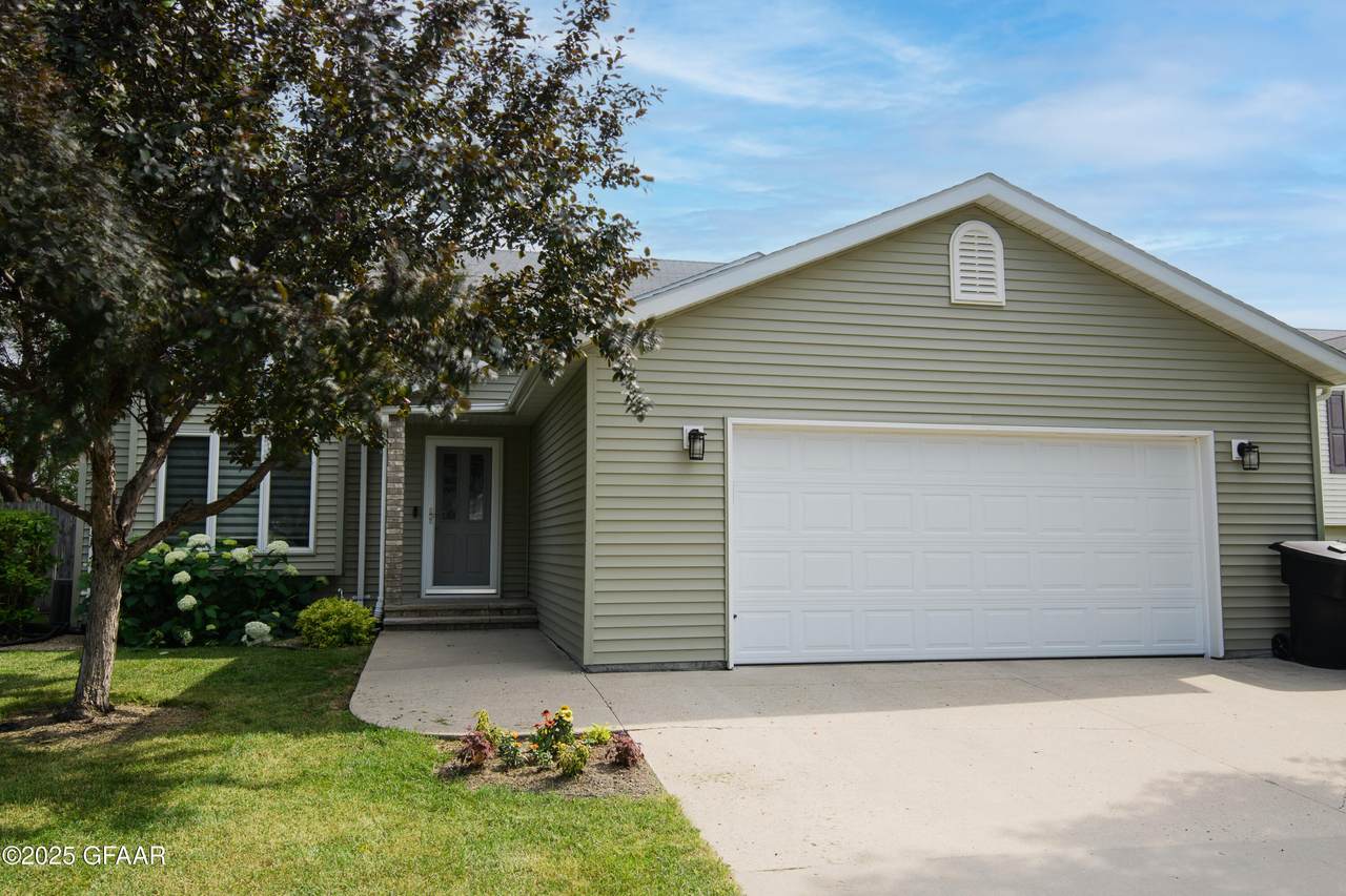 1485 49TH Avenue - Photo 1