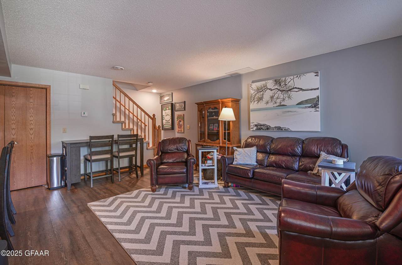 https://bt-photos.global.ssl.fastly.net/grandforks/1280_boomver_1_25-1070-2.jpg