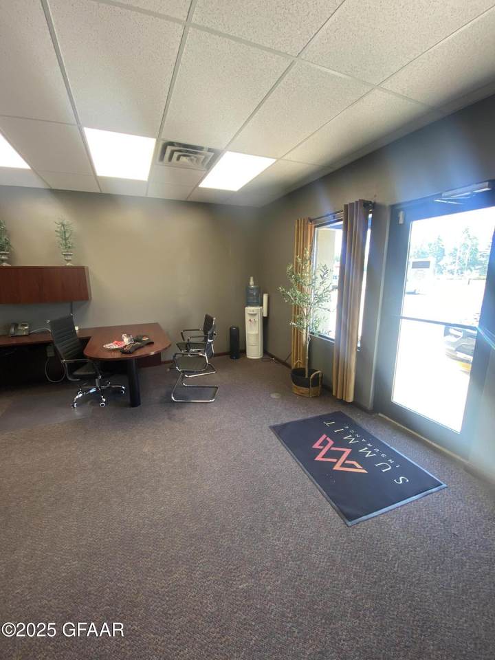 https://bt-photos.global.ssl.fastly.net/grandforks/1280_boomver_1_25-1077-2.jpg