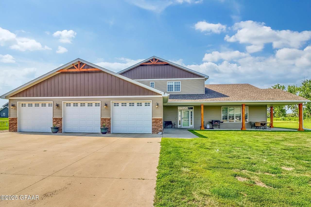 3350 Lucke Lane - Photo 1