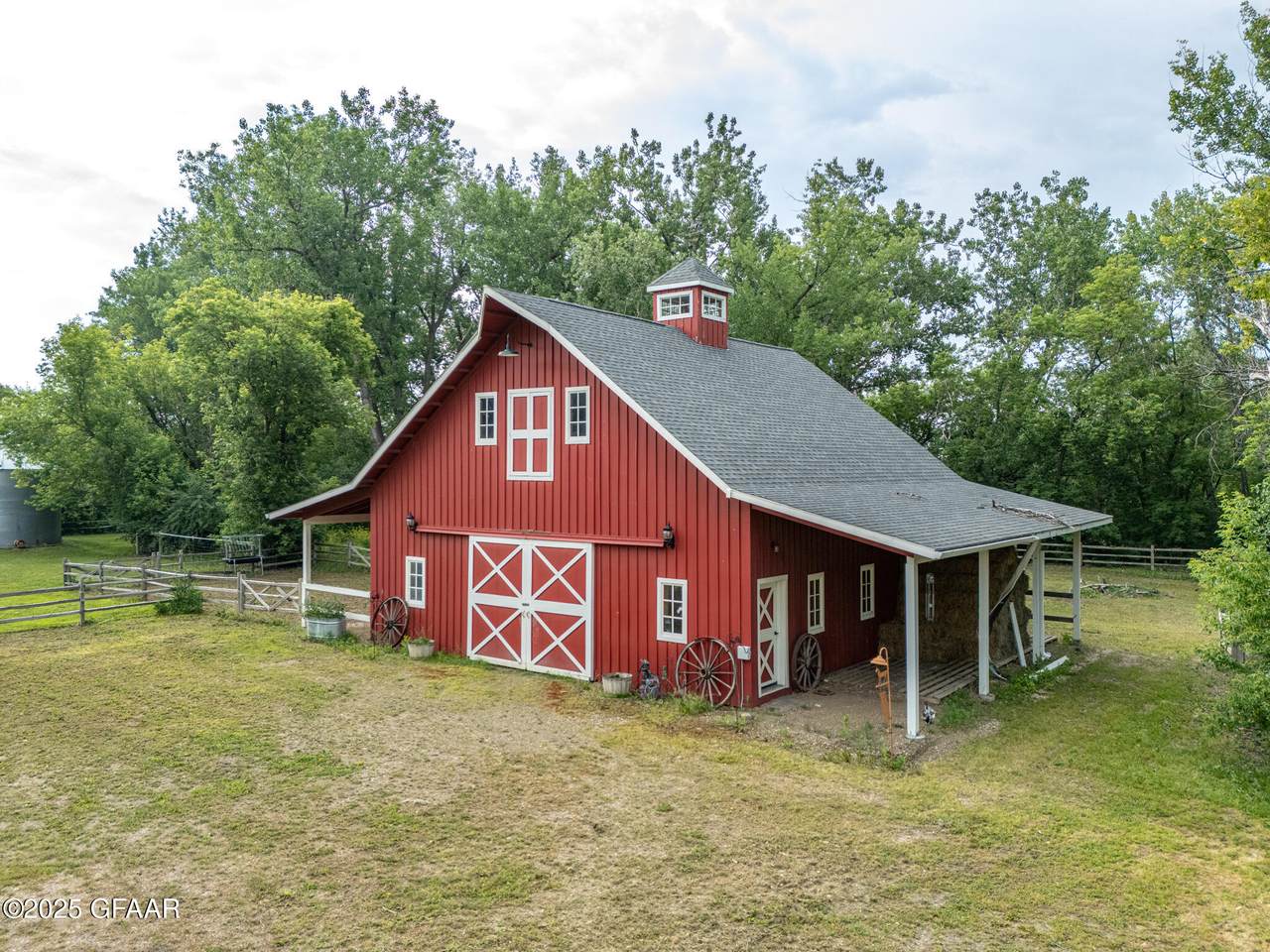 https://bt-photos.global.ssl.fastly.net/grandforks/1280_boomver_1_25-1098-2.jpg