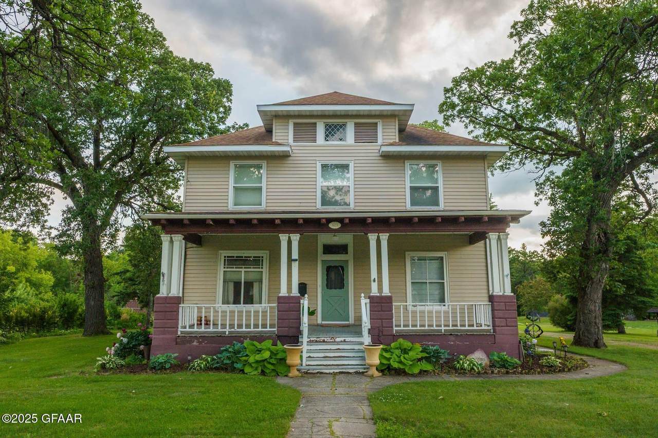 623 Central Street - Photo 1