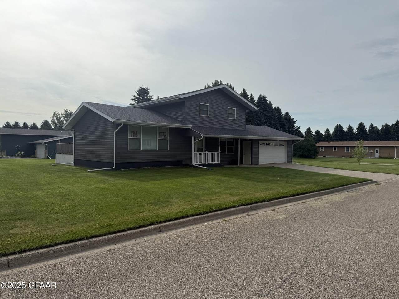https://bt-photos.global.ssl.fastly.net/grandforks/1280_boomver_1_25-1148-2.jpg