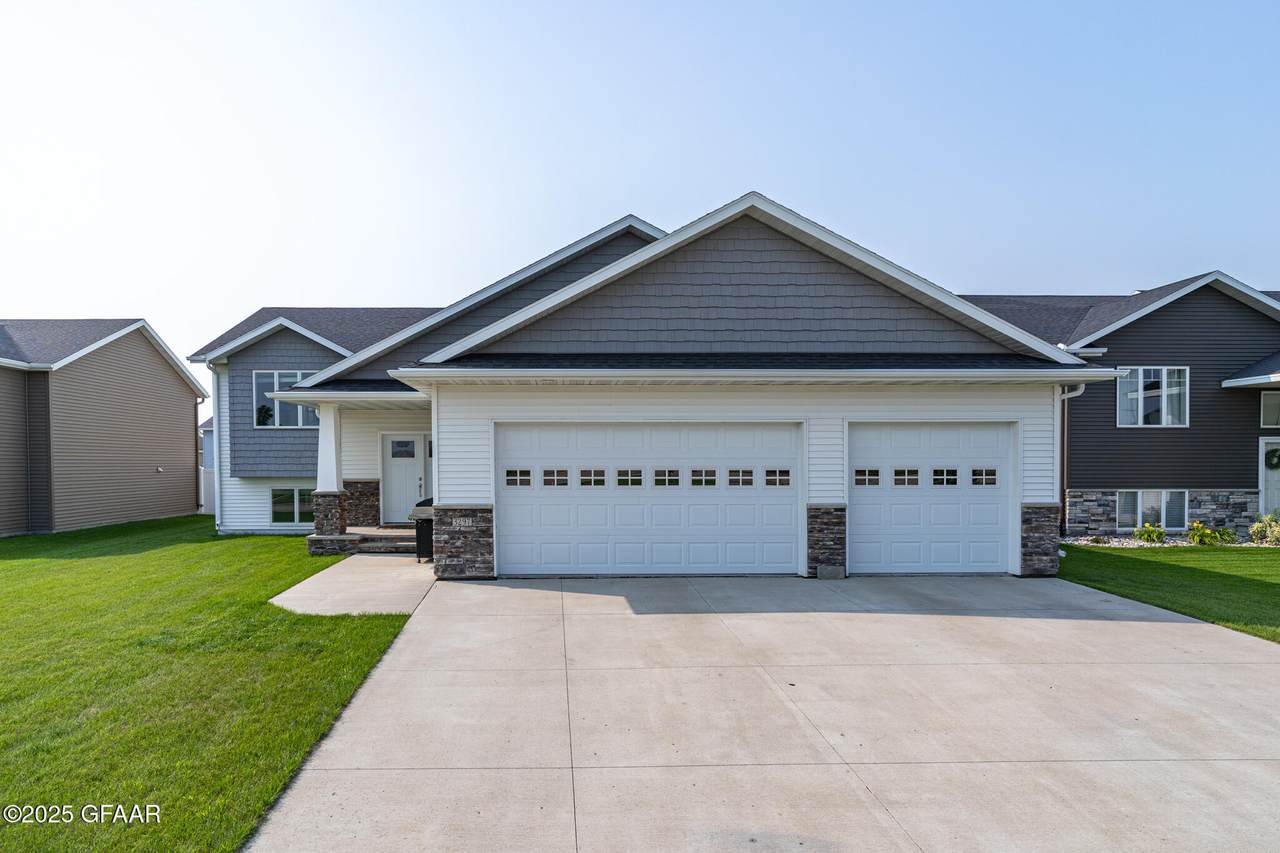 3297 43RD Avenue - Photo 1