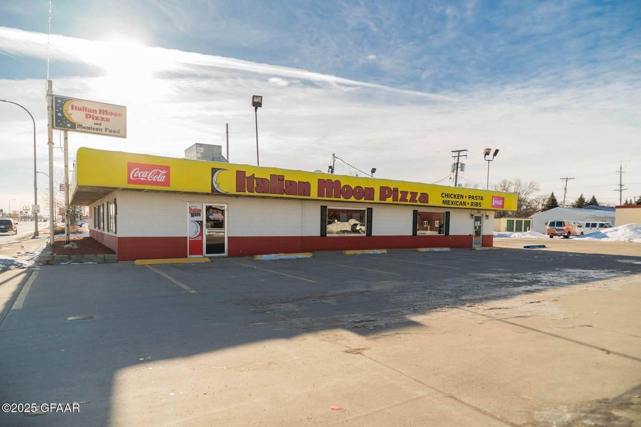 810 Washington Street - Photo 1