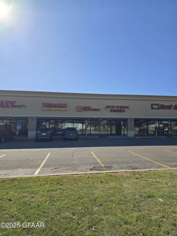 2475 32ND Avenue - Photo 1