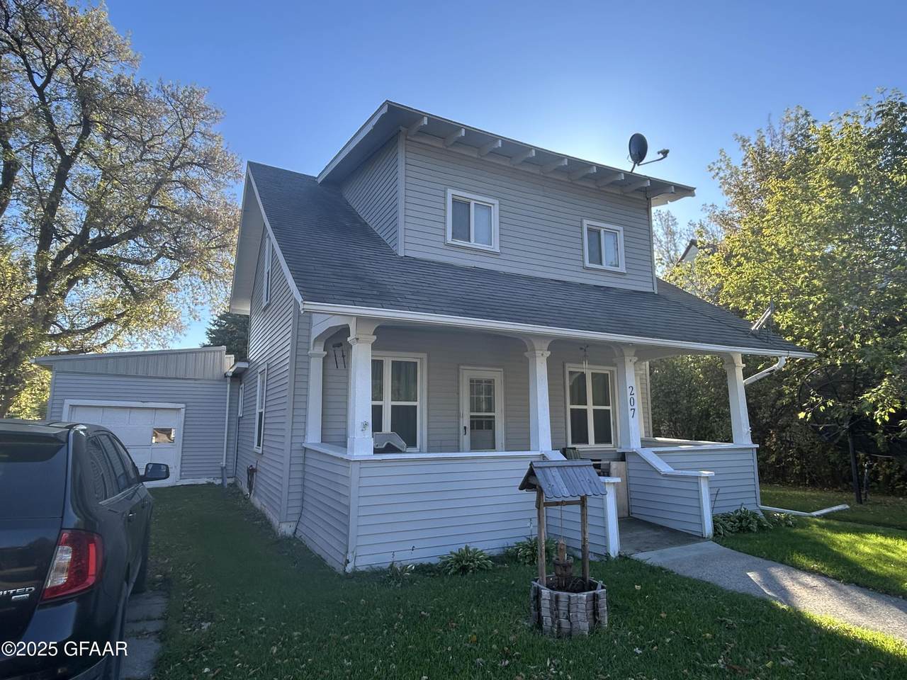 207 S Main Street - Photo 1