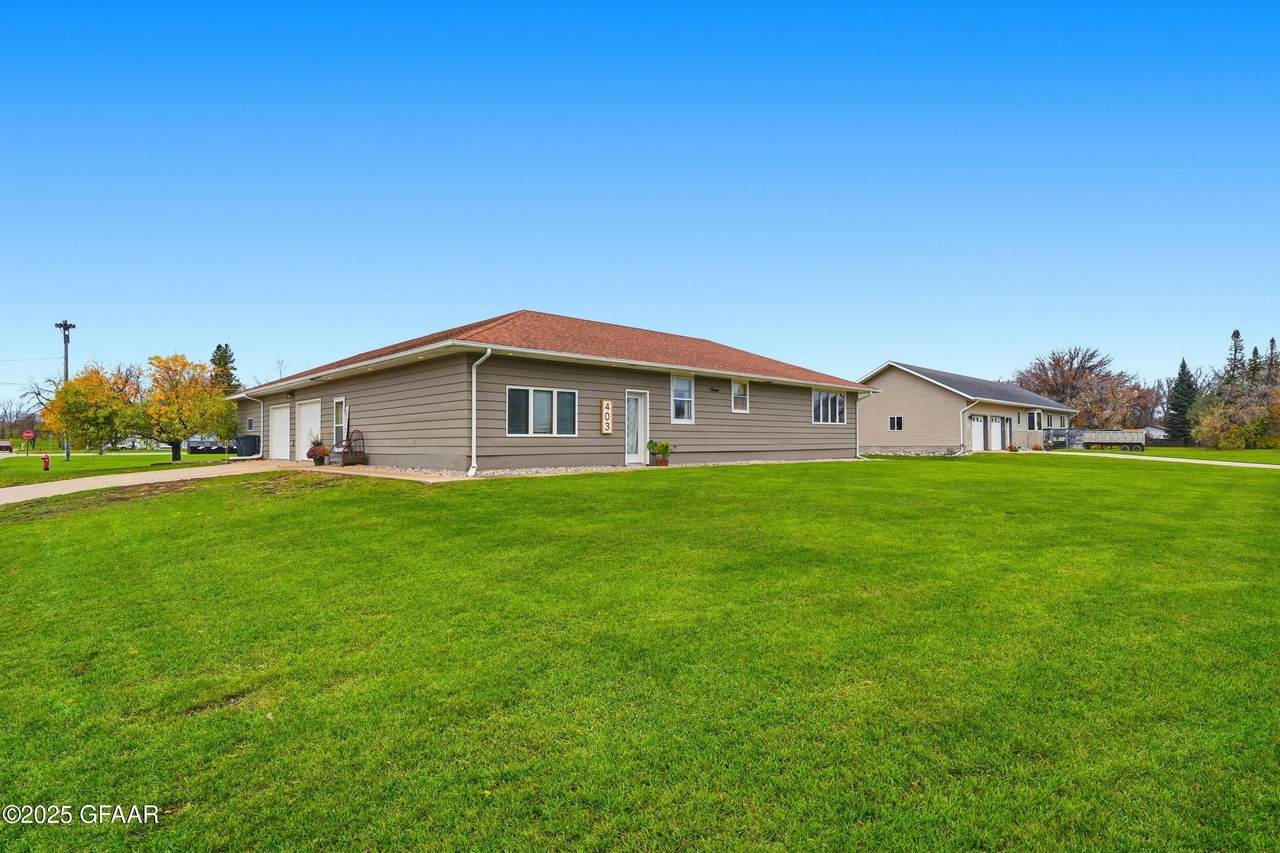 403 Marshall Street - Photo 1