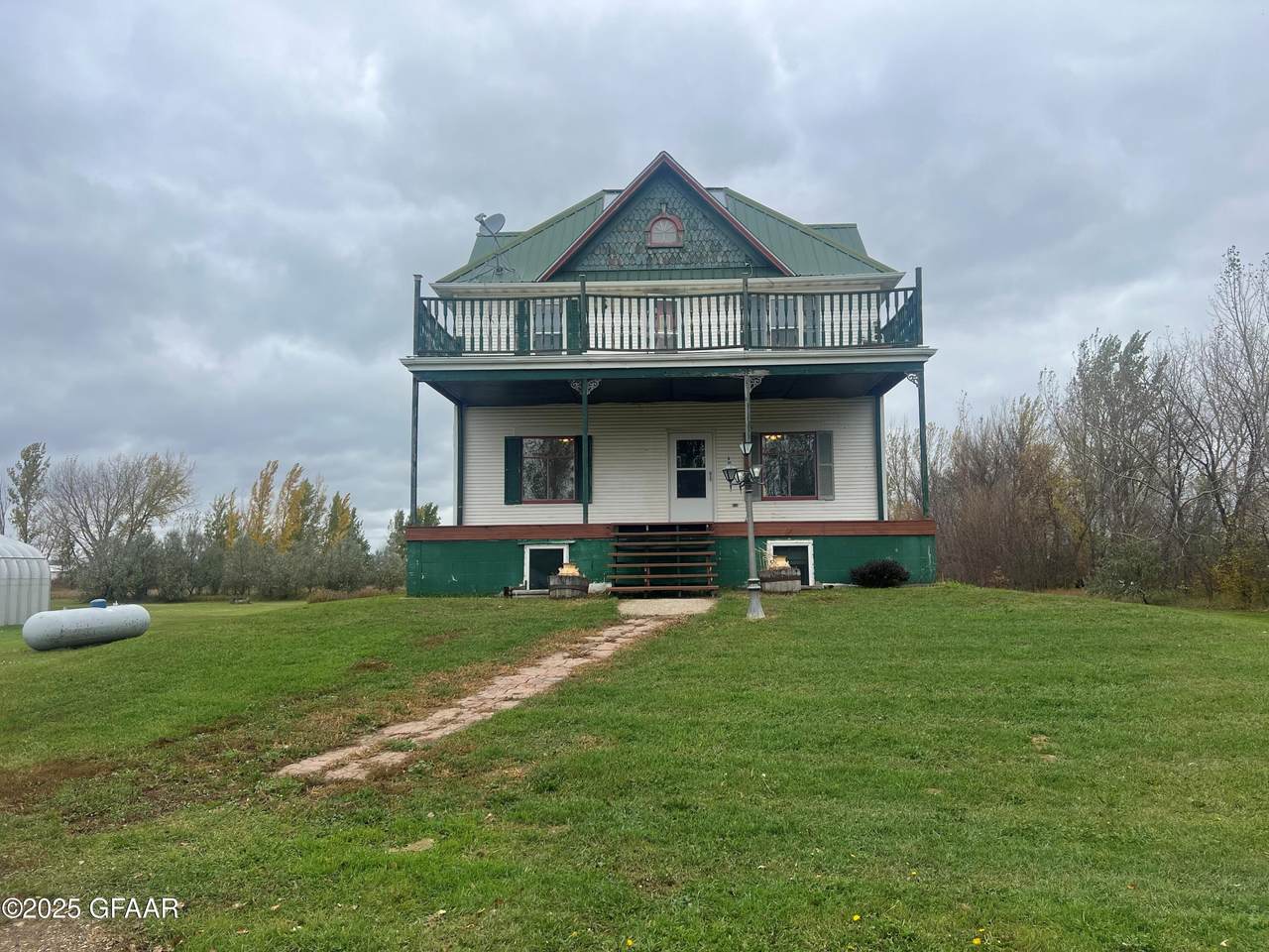 9310 Mahlum Ct - Photo 1