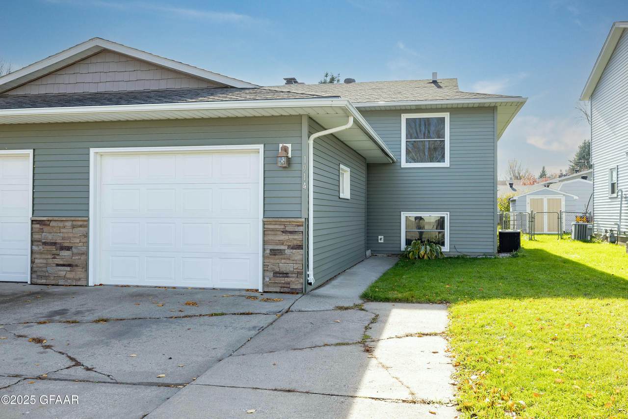 1914 23RD Avenue - Photo 1