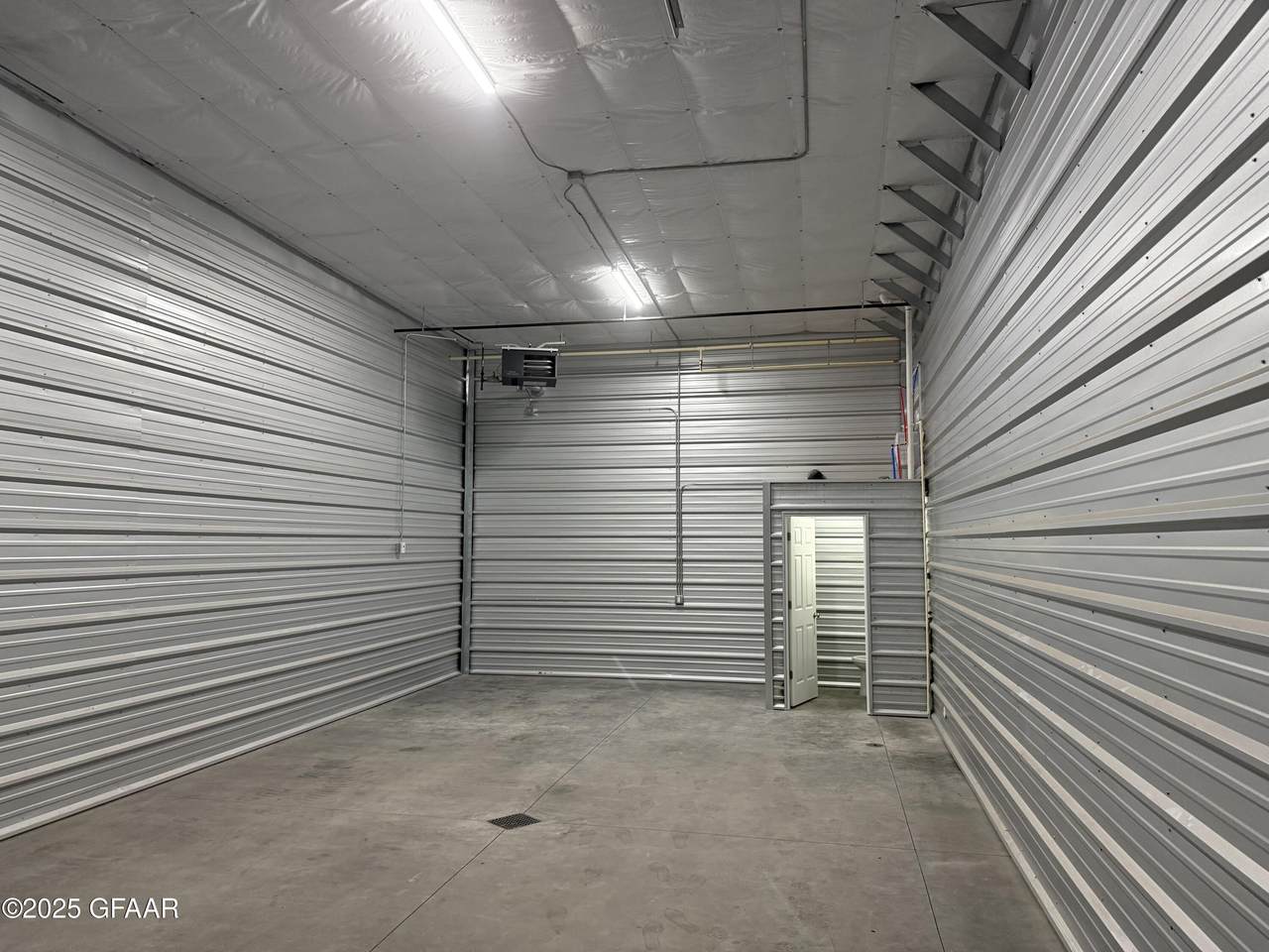 5707 S Washington St - Photo 1