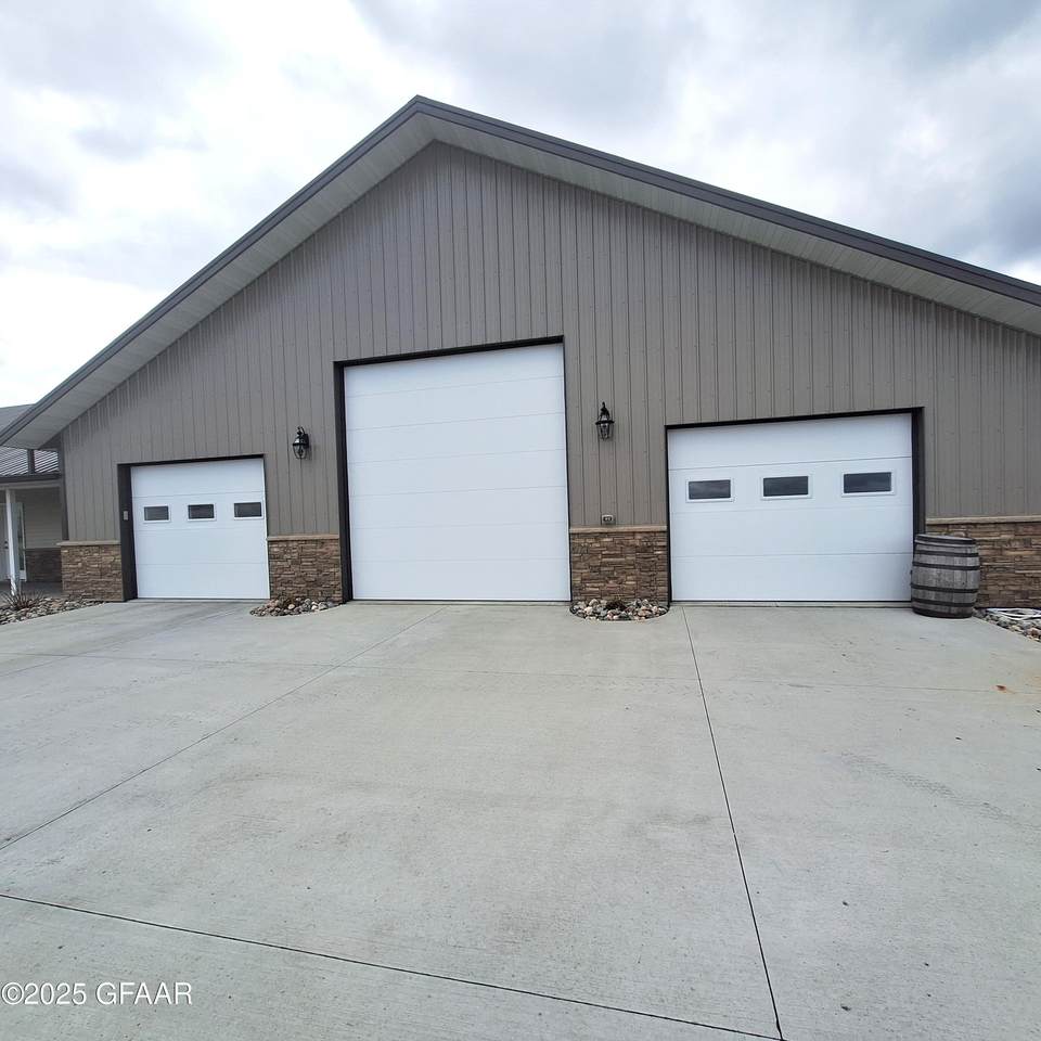 https://bt-photos.global.ssl.fastly.net/grandforks/1280_boomver_1_25-553-2.jpg