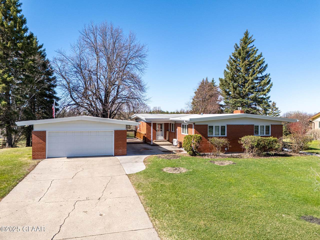 118 Golf Terrace Drive - Photo 1