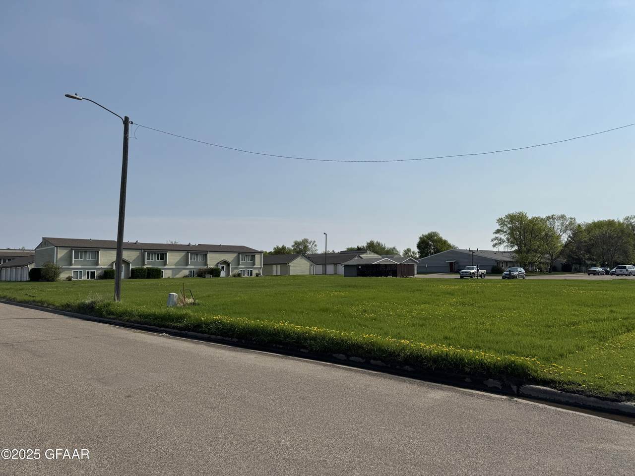https://bt-photos.global.ssl.fastly.net/grandforks/1280_boomver_1_25-751-2.jpg