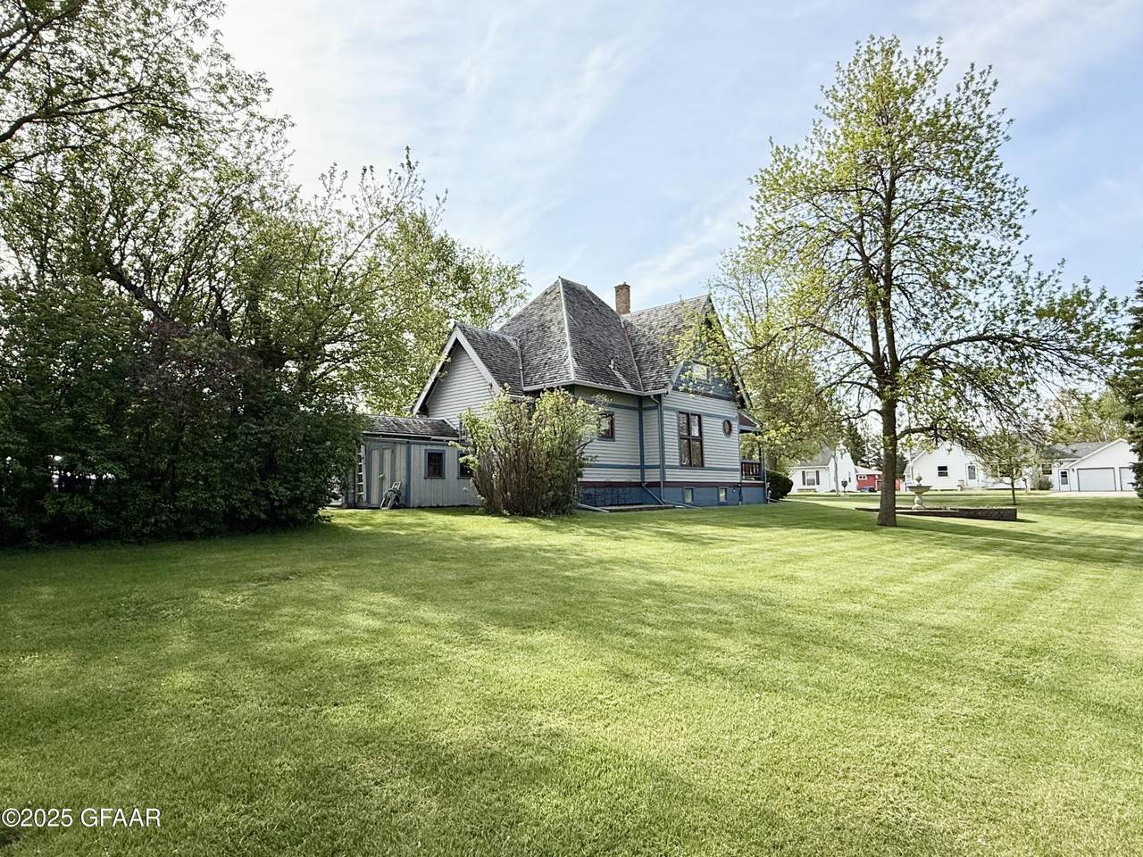 https://bt-photos.global.ssl.fastly.net/grandforks/1280_boomver_1_25-755-2.jpg