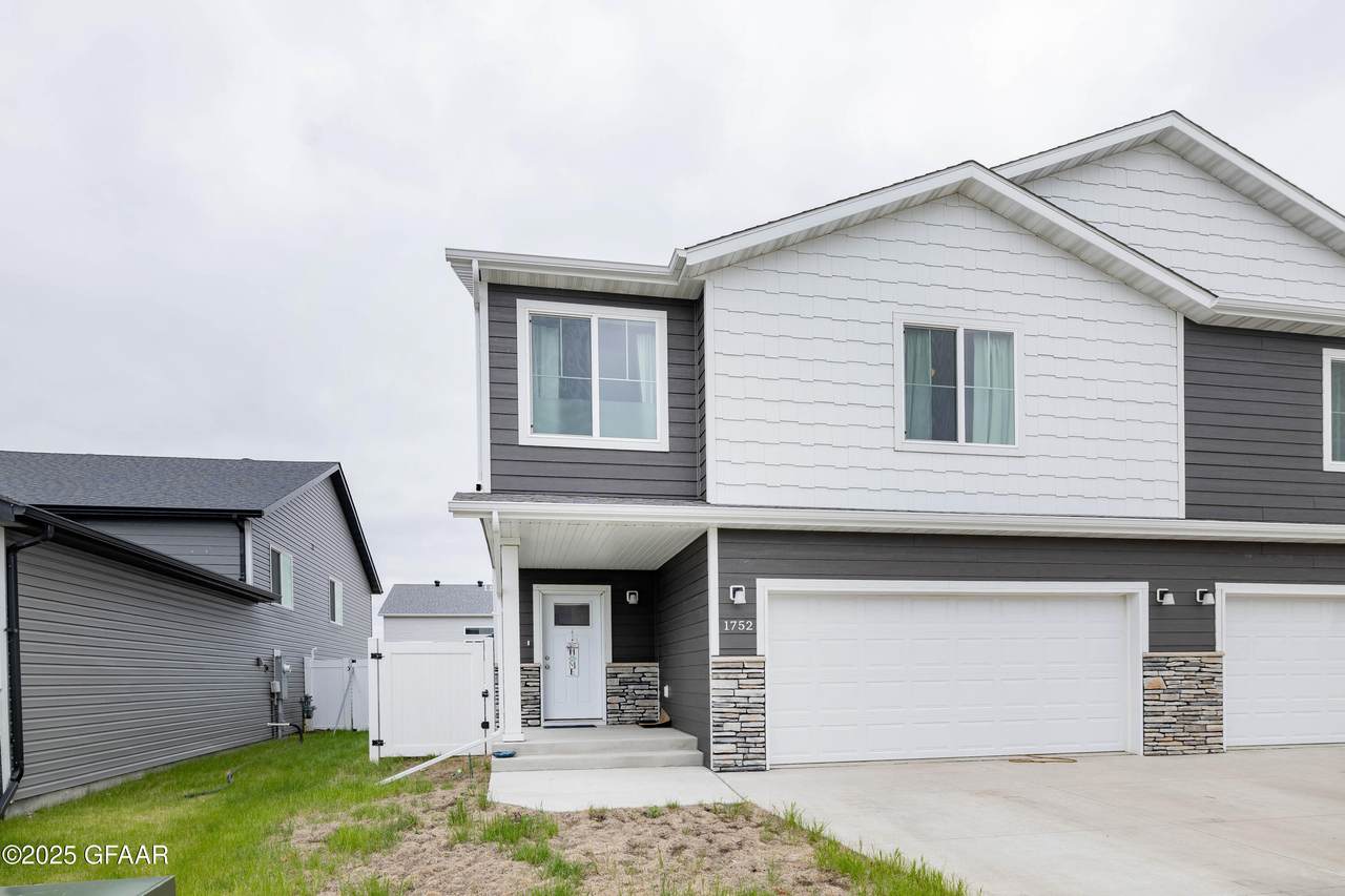 https://bt-photos.global.ssl.fastly.net/grandforks/1280_boomver_1_25-766-2.jpg