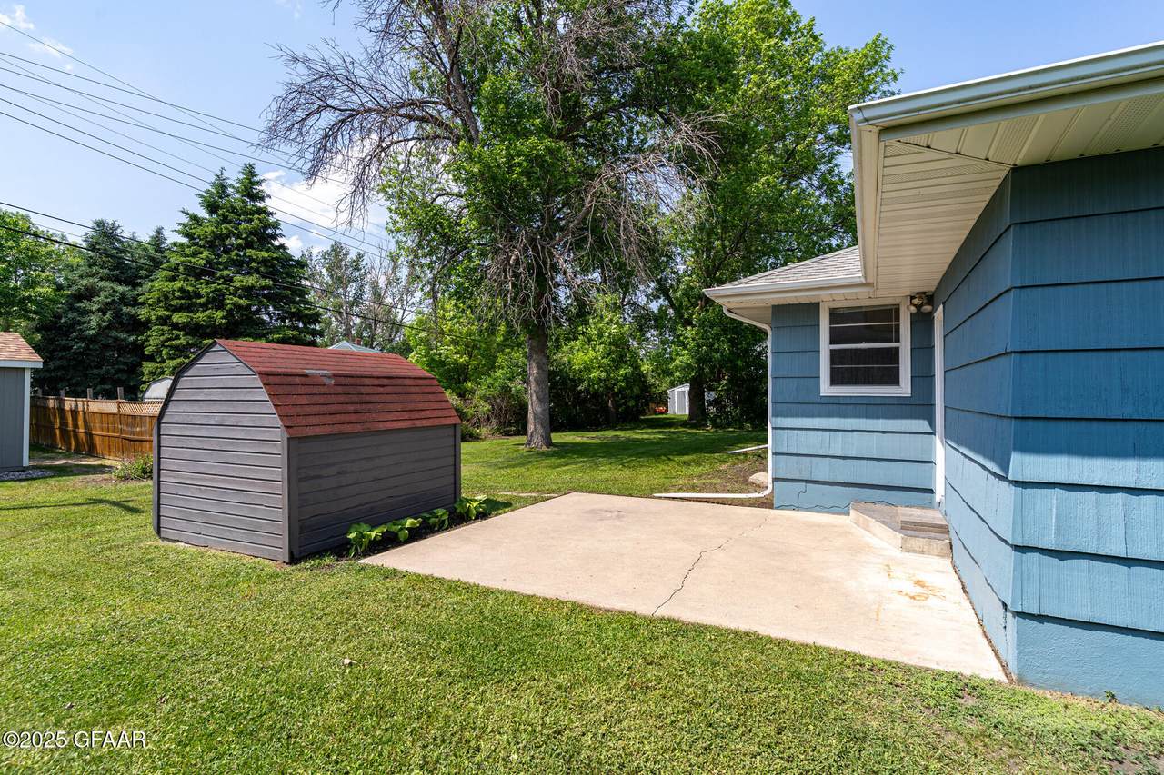 https://bt-photos.global.ssl.fastly.net/grandforks/1280_boomver_1_25-829-2.jpg