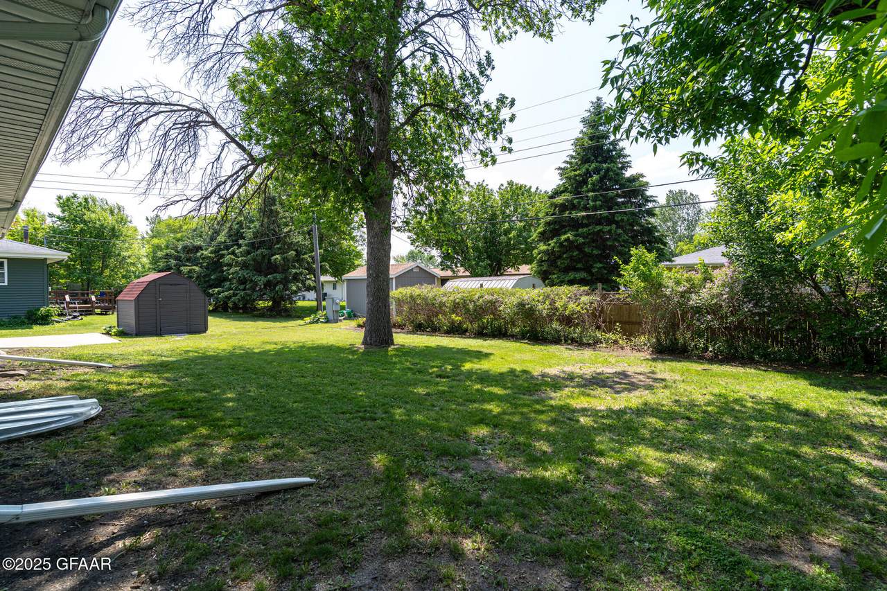 https://bt-photos.global.ssl.fastly.net/grandforks/1280_boomver_1_25-829-2.jpg