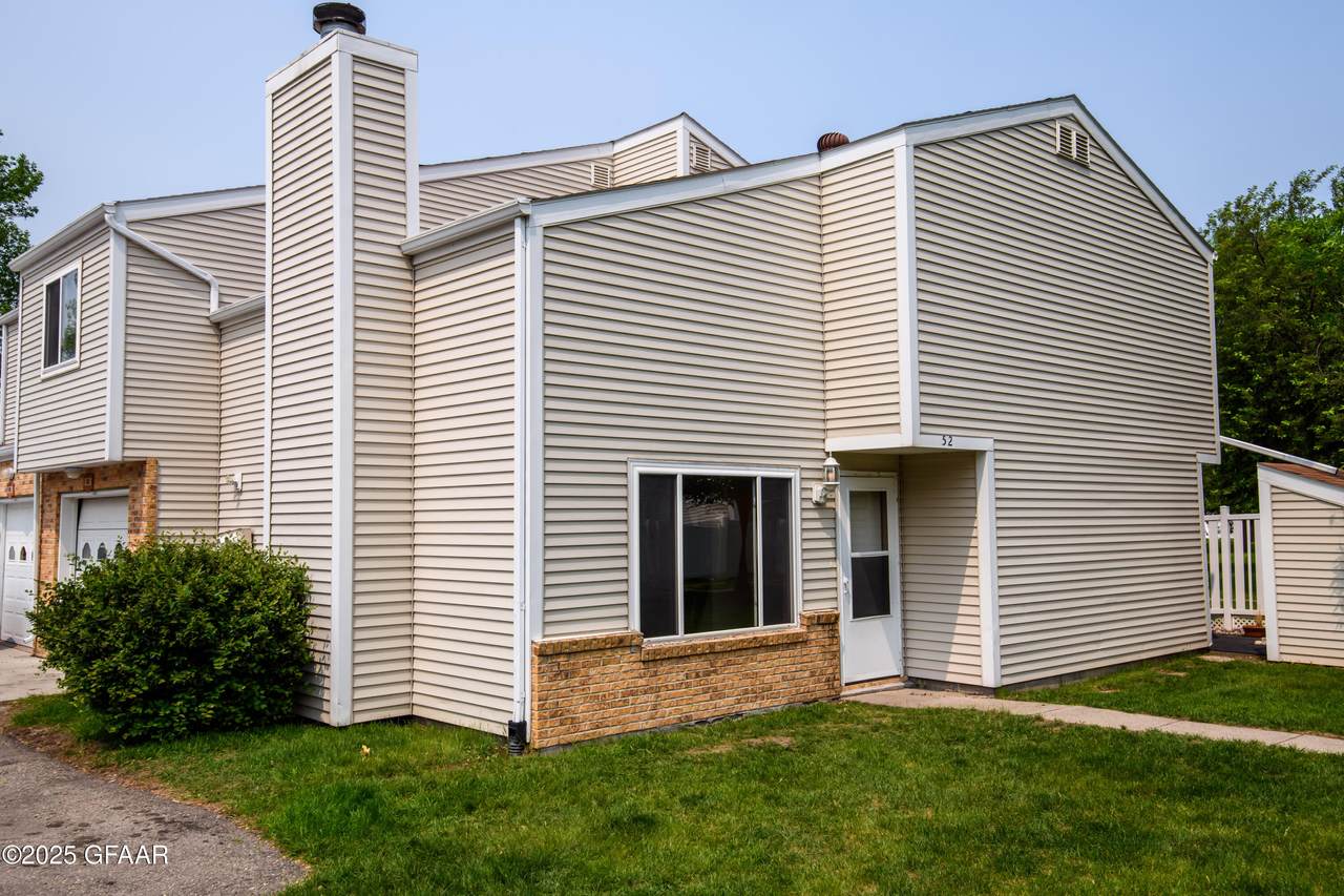 52 Parkview Circle - Photo 1