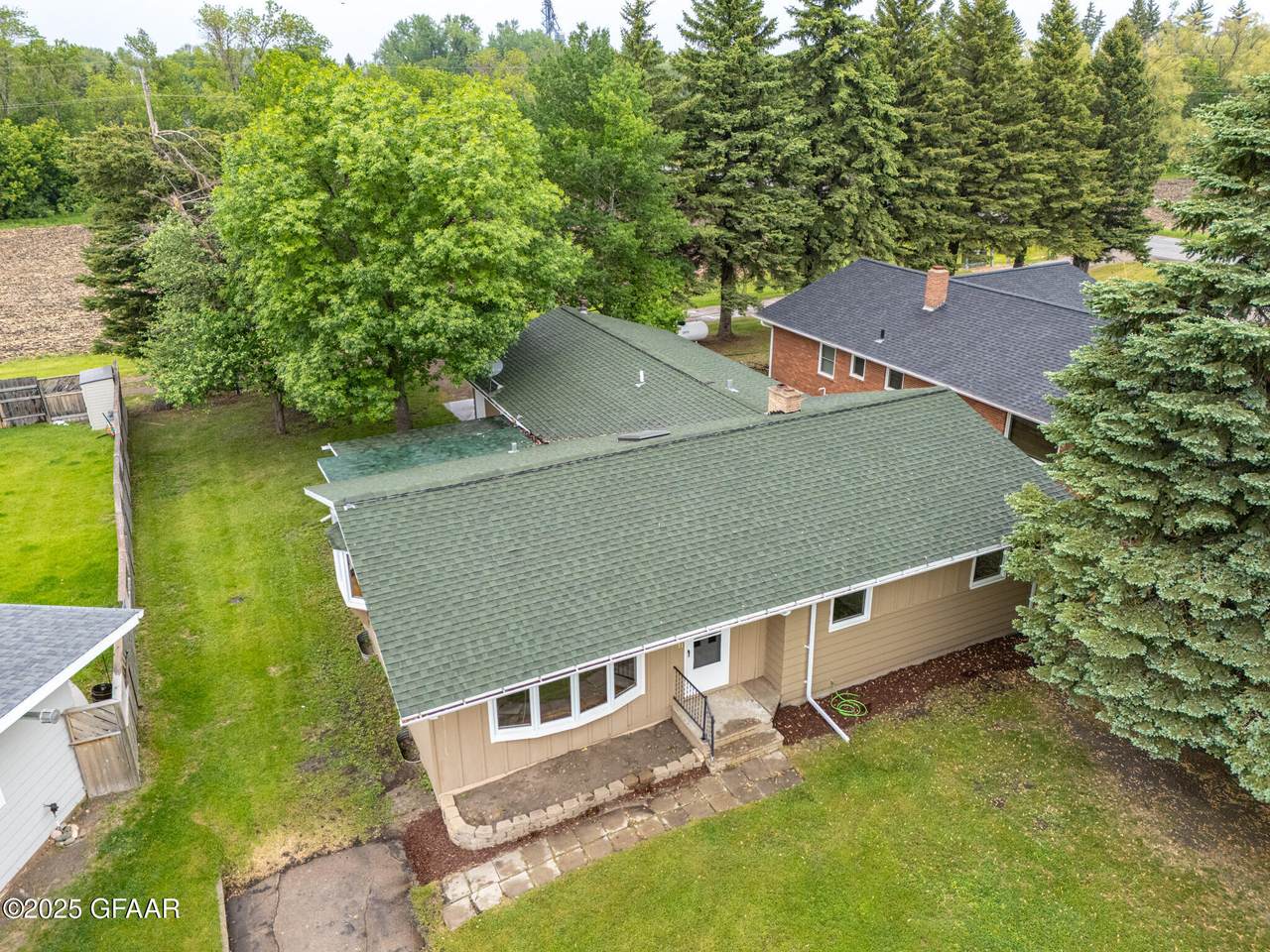 https://bt-photos.global.ssl.fastly.net/grandforks/1280_boomver_1_25-843-2.jpg