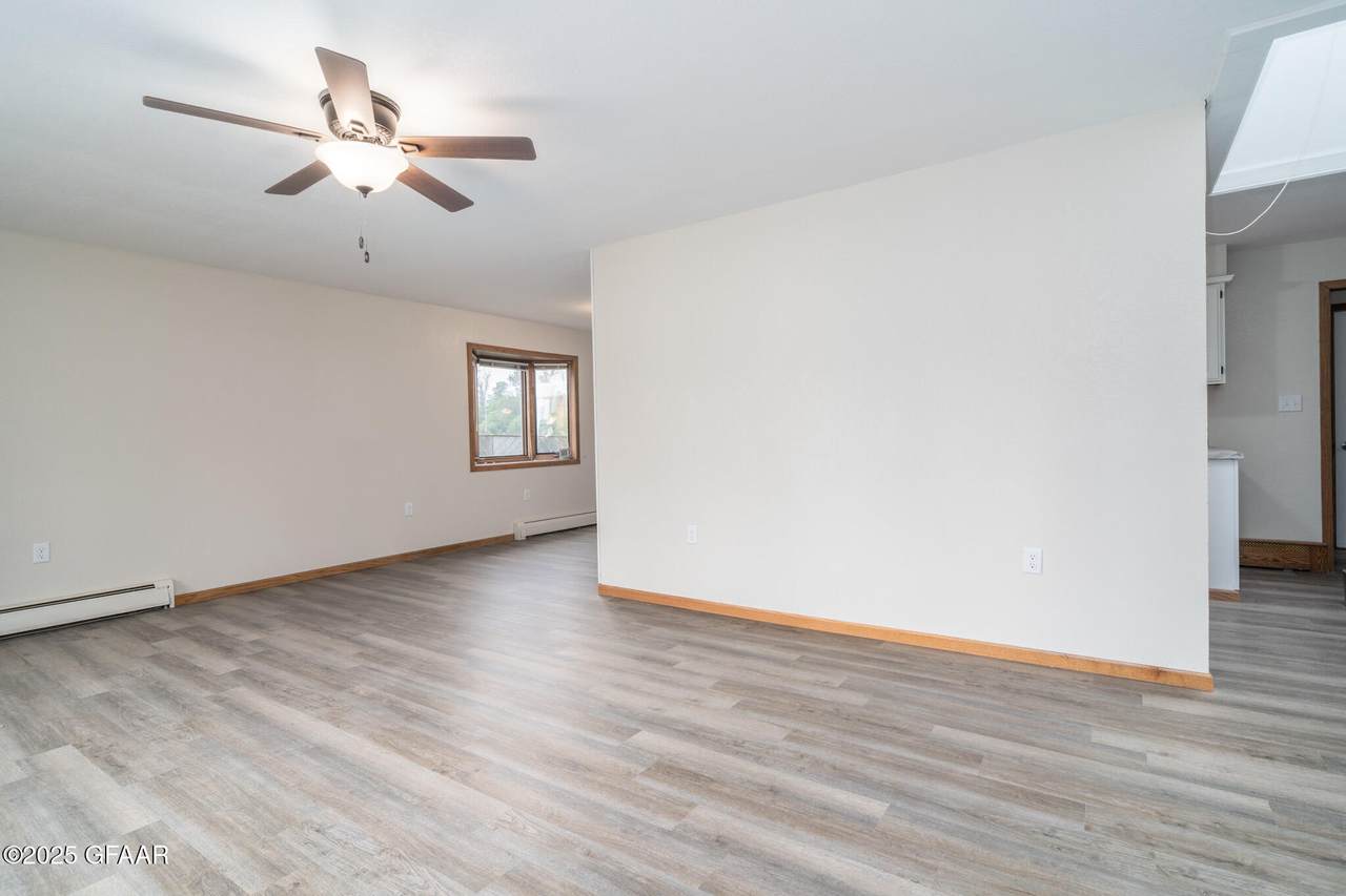 https://bt-photos.global.ssl.fastly.net/grandforks/1280_boomver_1_25-843-2.jpg